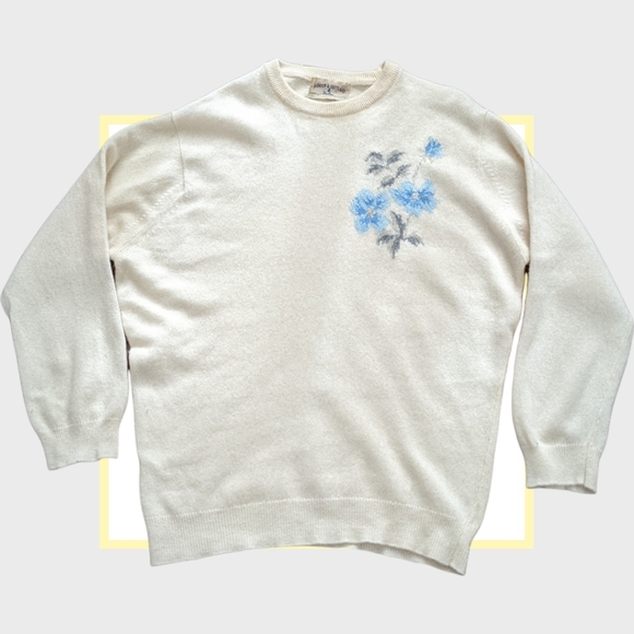 - Vintage super soft shetland wool, cream coloured sweater - Picture 4 of 11